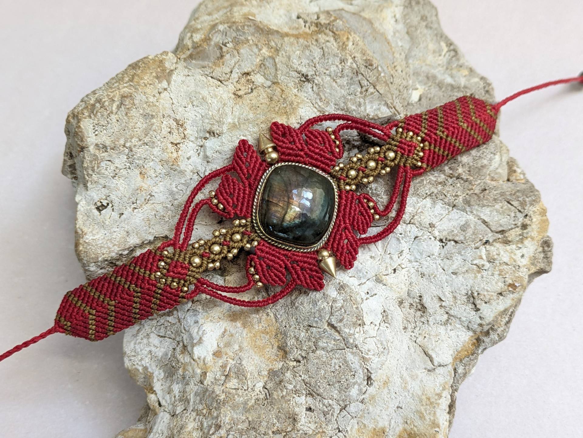 Micro-Macramee Armband Mit Labradorit, Festival Schmuck, Boho Schmuck von JitisDream