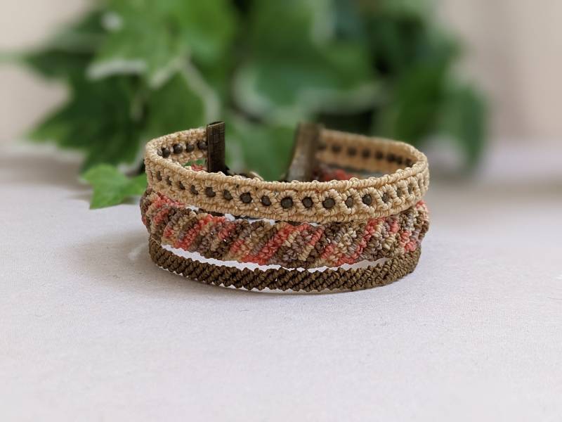 Mikro-Macramee Armband; 3 in 1; Boho Festival Schmuck von JitisDream