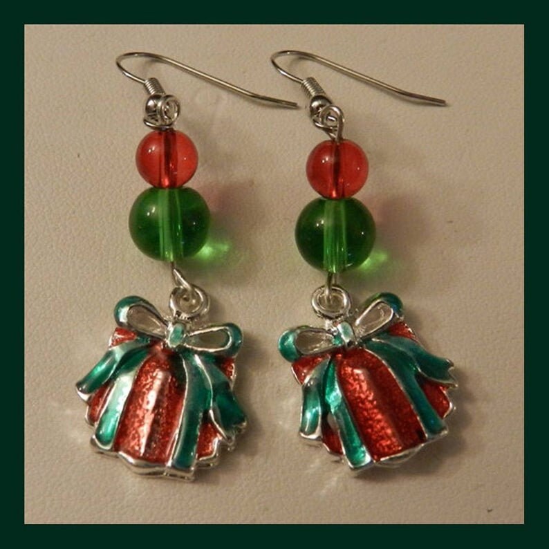 Weihnachtsgeschenk Urlaub Silber Rote Und Grüne Perlen Ohrringe E4228 Versandfertig Weihnachtsgeschenk Urlaub Silber Rote Und Grüne Perlen Ohrringe E4228 Versandfertig von JnJGiftsHandmade