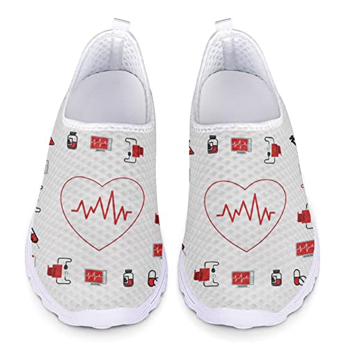 Jndtueit Damen Slip on Wanderschuhe Sommer Strand Atmungsaktive Laufschuhe Lustige Krankenschwester Print Mesh Laufen Straße Turnschuhe von Jndtueit