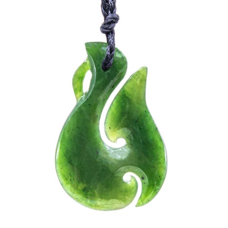 Nephrit Jade Stilisierte Maori Inspirierte Fishhook Halskette von JoAeHandMade