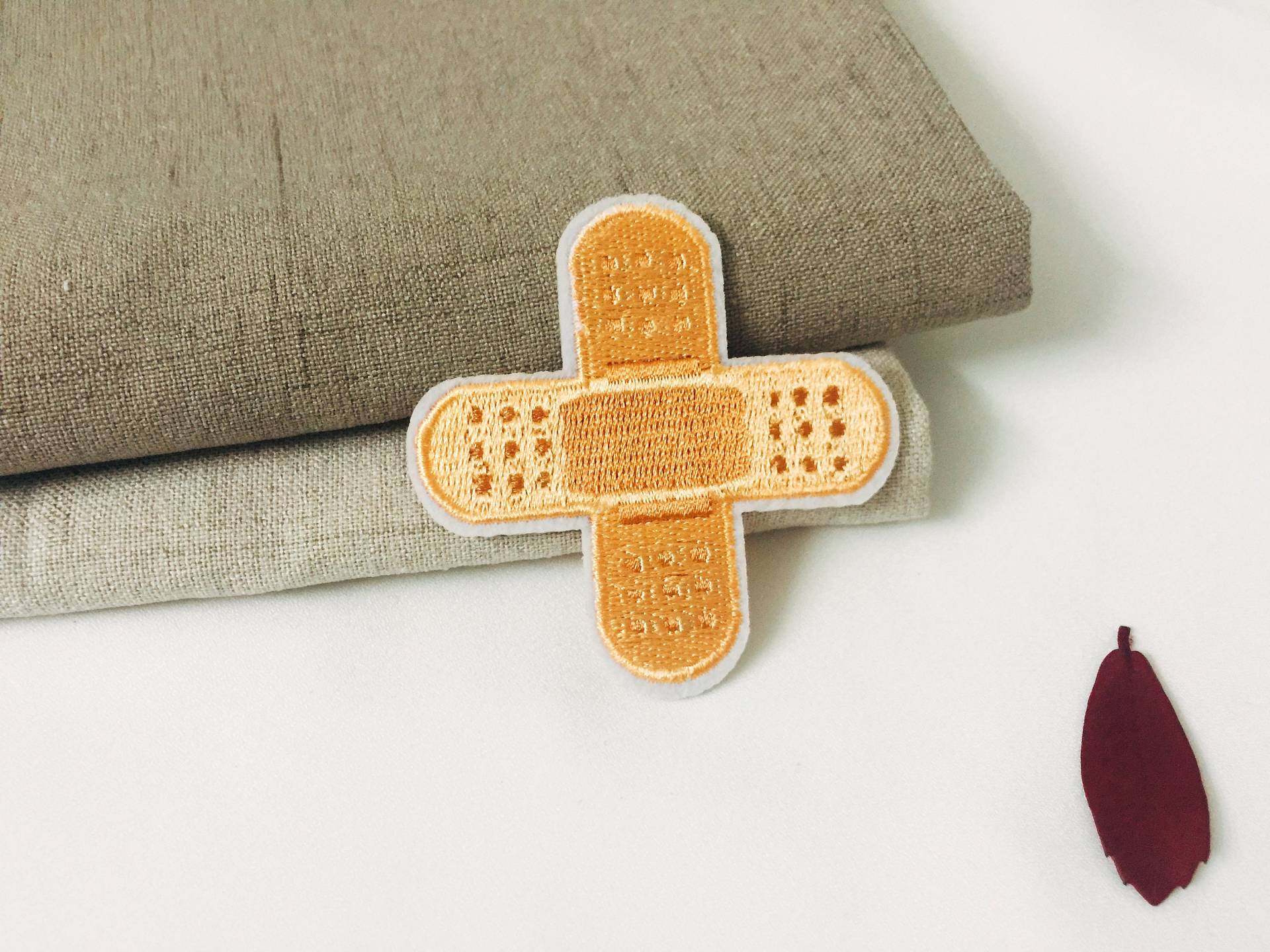 Bandage Patch, Band-Aid Patch, Aufnäher von JoJoStoreHighJob