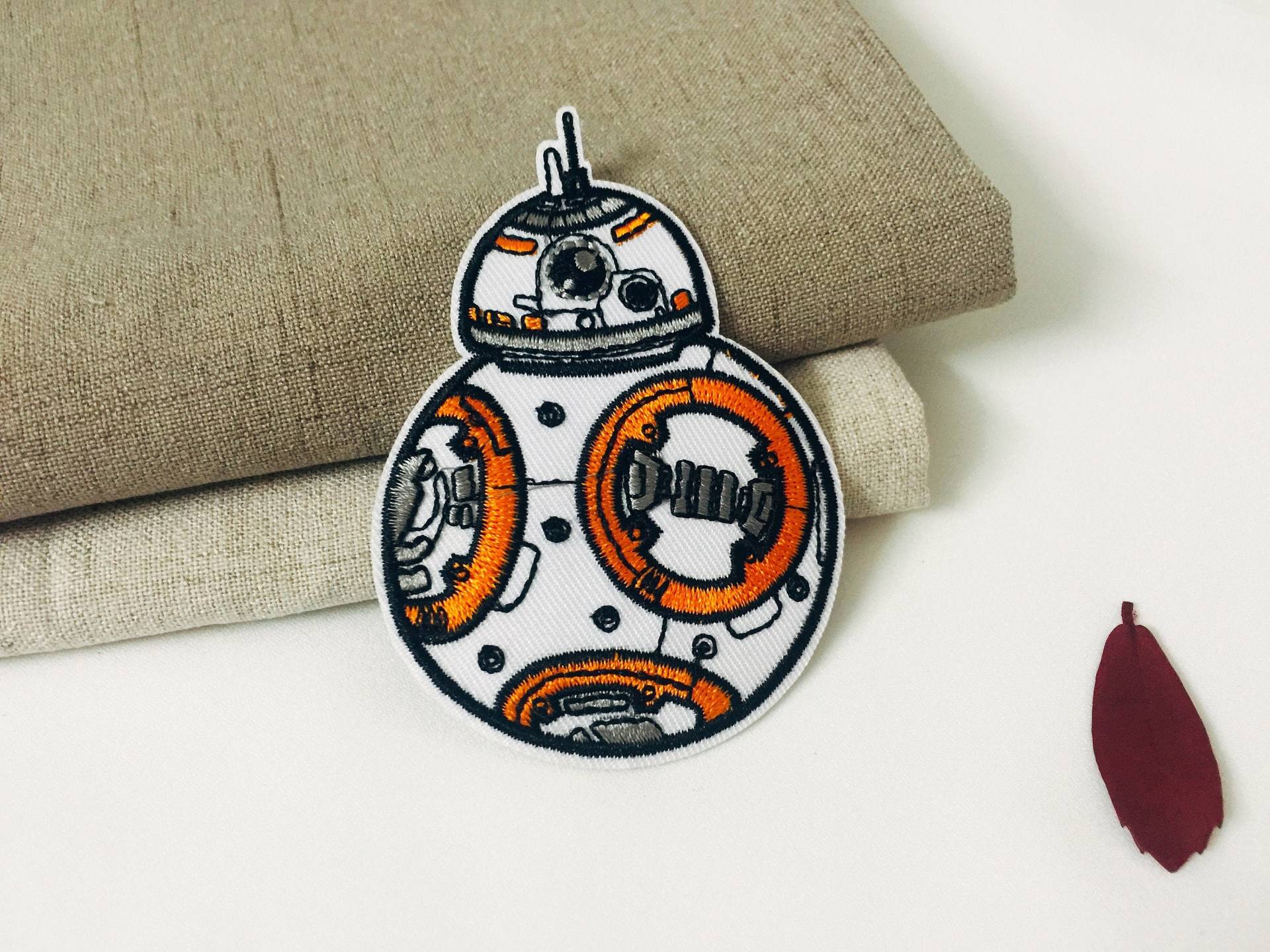 Bb8 Aufnäher, Starwars, Aufnäher, Gestickter Aufnäher, Aufnäher, Applikation von JoJoStoreHighJob