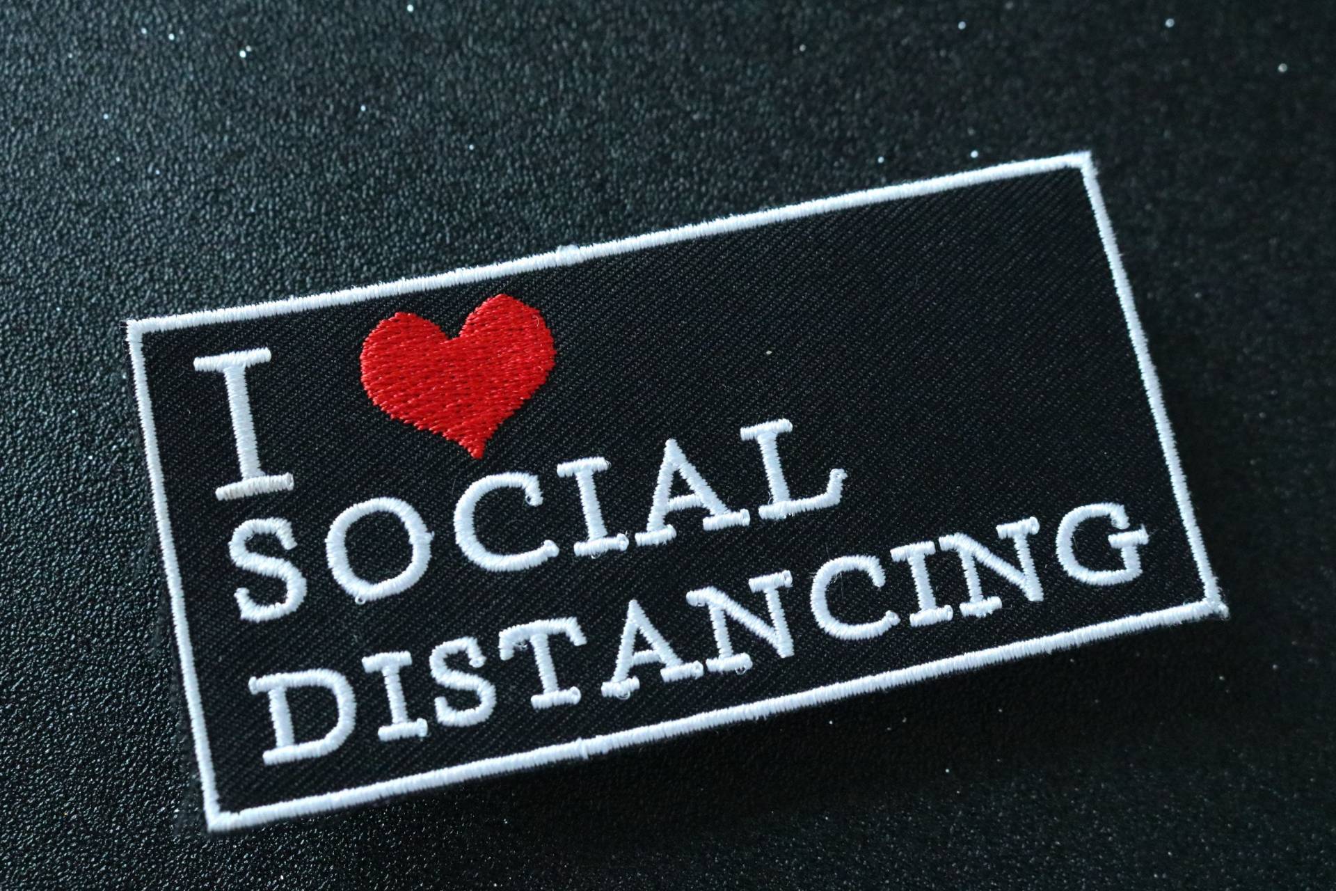 Ilove Social Distance Patch, Abstand Halten, Aufnäher, Applikation von JoJoStoreHighJob