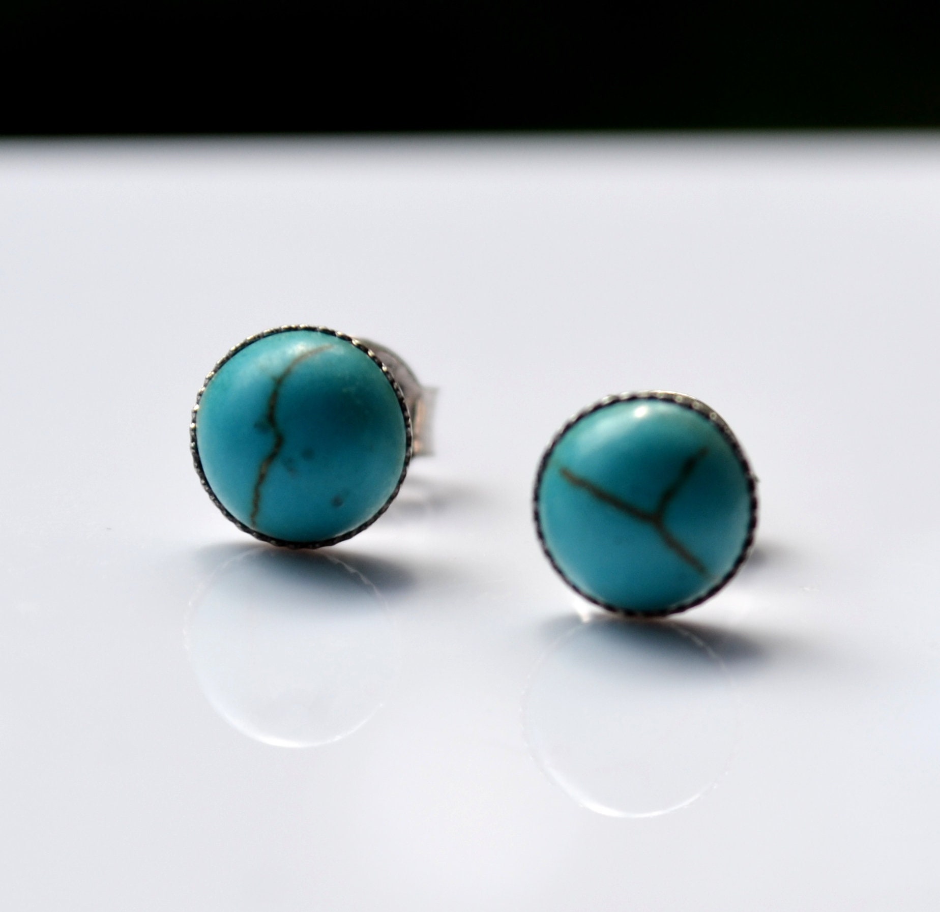 925 Sterling Silber Echte Blaue Türkis Ohrstecker - Geburtstag, Dezember Birthstone, Brautjungfern, Valentinstag Geschenk 925 Sterling Silber Echte Blaue Türkis Ohrstecker - Geburtstag, Dezember Birthstone, Brautjungfern, Valentinstag Geschenk von JoanJewelleryGifts