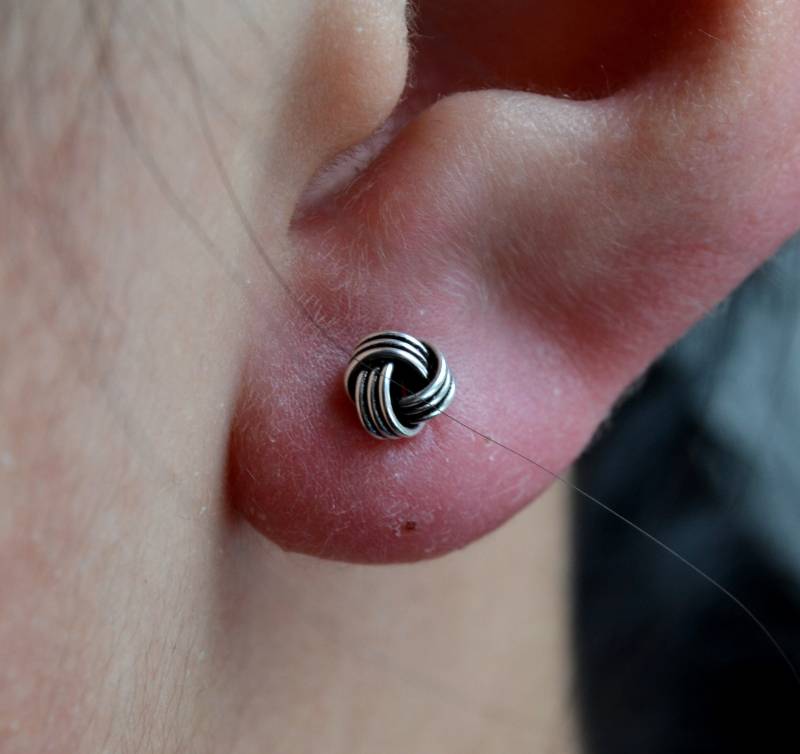 925 Sterling Silber Oxidiert 7mm Knoten Mini Ohrstecker - Geburtstag, Brautjungfern, Valentinstag, Geschenk 925 Sterling Silber Oxidiert 7mm Knoten Mini Ohrstecker - Geburtstag, Brautjungfern, Valentinstag, Geschenk von JoanJewelleryGifts