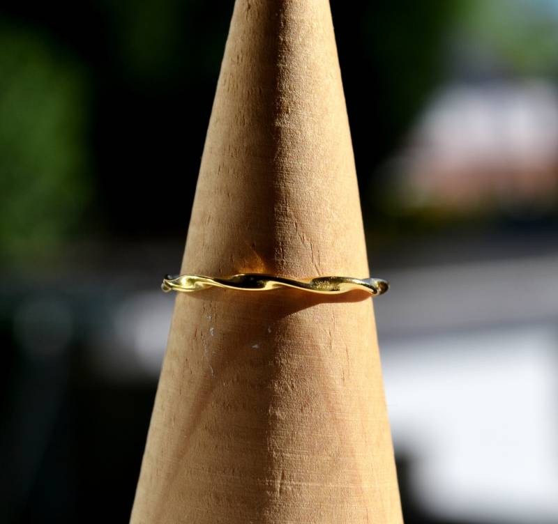 sterling Silber 925 Gelb Vergoldet Twist Mobius Design Offener Ring Größe N Verstellbar von JoanJewelleryGifts