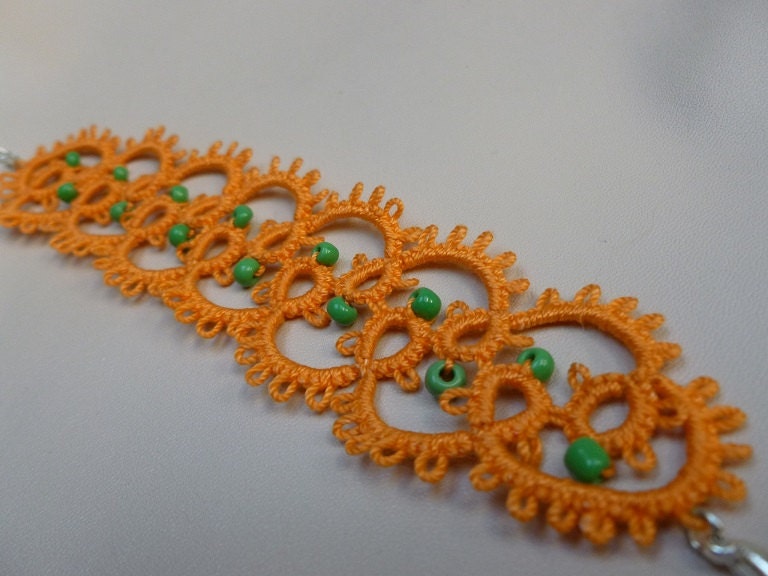 Orange, Grünes - Tatting Armband Geschenk Für Sie Orange, Grünes - Tatting Armband Geschenk Für Sie von JoannaArt77