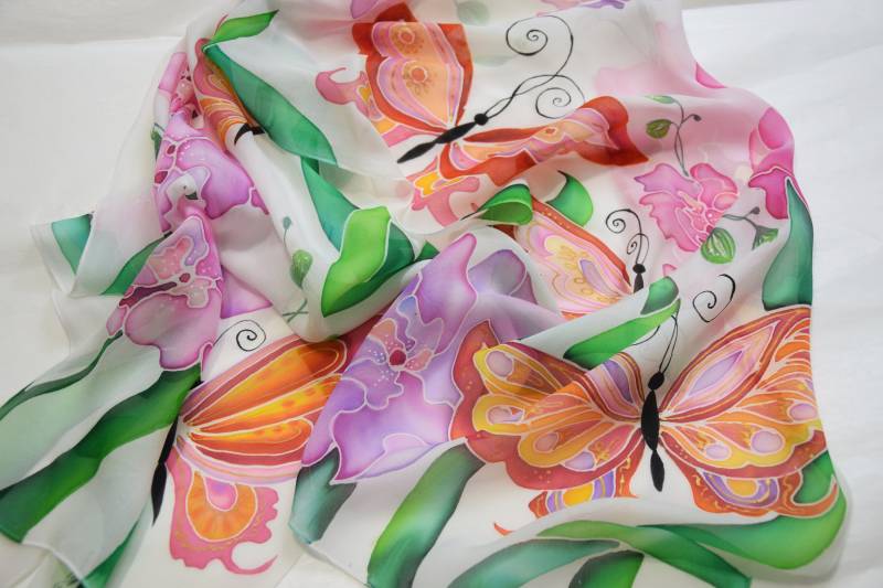 Seidenschal Orchideen Und Schmetterlinge in Zarten Farben Handbemalt von JoannaArtDesign