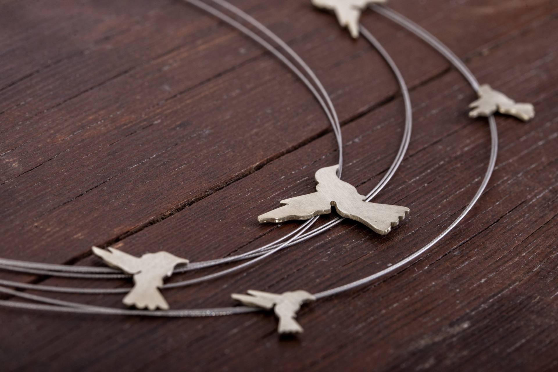 Elegante Silberkette Mit 5 Bezaubernden Kolibri Elegante Silberkette Mit 5 Bezaubernden Kolibri von JoannaKomorowska