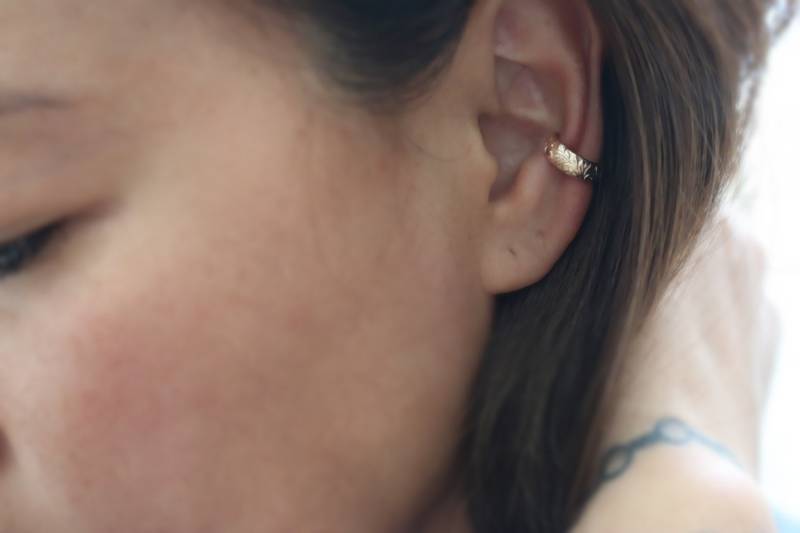 Honolulu Ear Cuff | Gold Oder Silber Honolulu Ear Cuff | Gold Oder Silber von JoannahSantaAna
