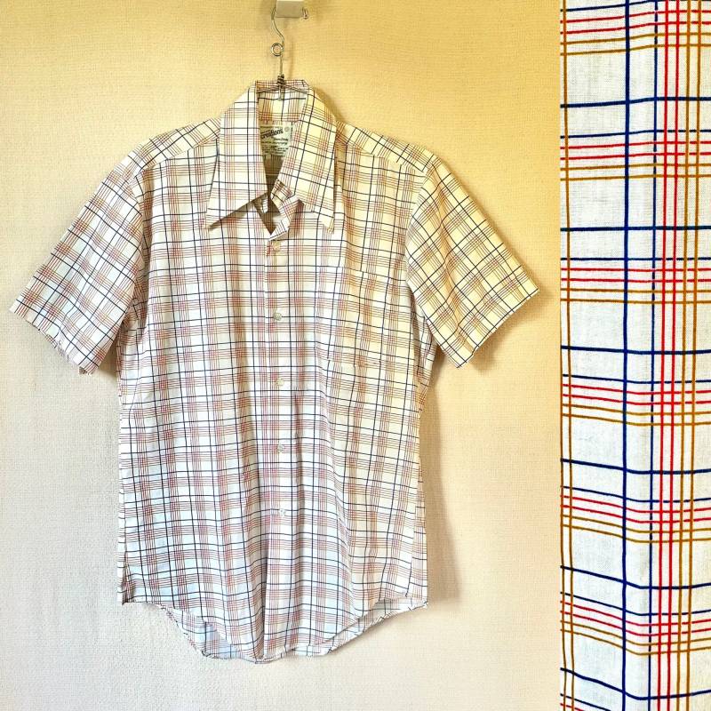 Vintage Kariertes Hemd 1970Er Jahre Rot Weiß Blau Tan Permanent Press Kurzarm 42 S M Jason Clarke Creations Freizeit Mann Herren Top von JoanneKleinVintage