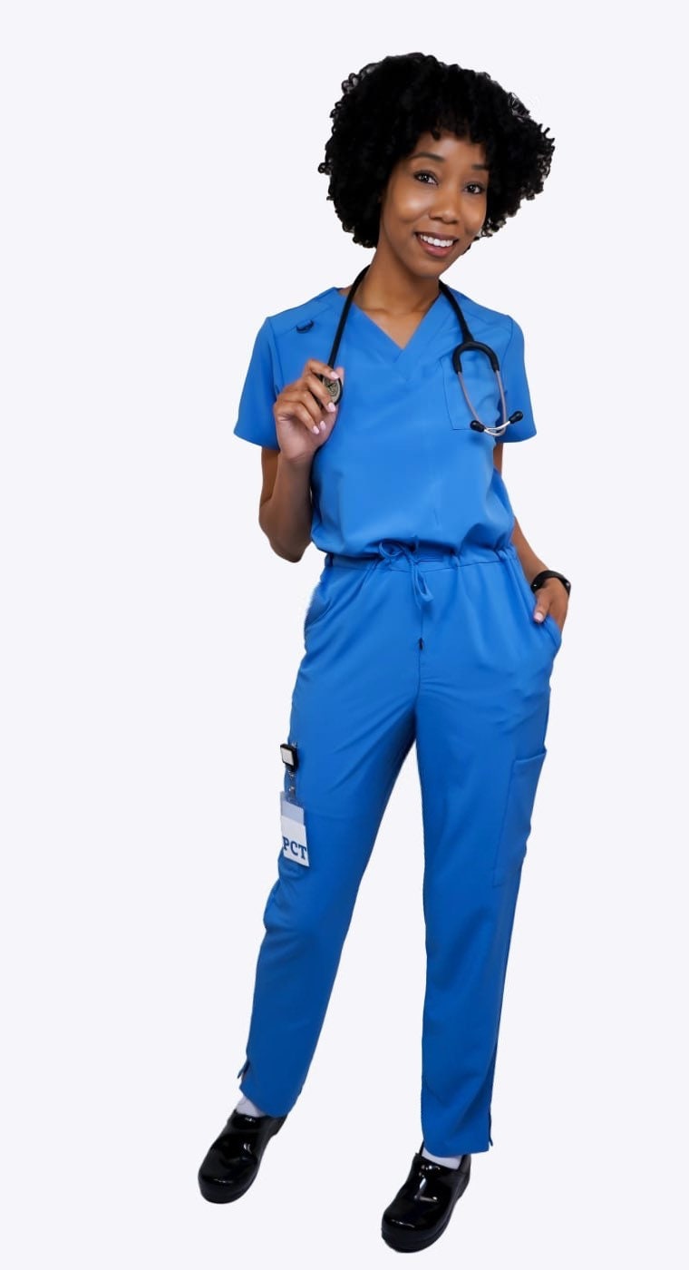 Himmelblauer Jumpsuit Scrub Aus Weichem Stretch-Stoff. Hat Reißverschluss Im Schritt Für Badezimmer. Fällt Groß Aus. Auch Bei Jocciniscrubs.com Himmelblauer Jumpsuit Scrub Aus Weichem Stretch-Stoff. Hat Reißverschluss Im Schritt Für Badezimmer. Fällt Groß Aus. Auch Bei Jocciniscrubs.com von JocciniCollection