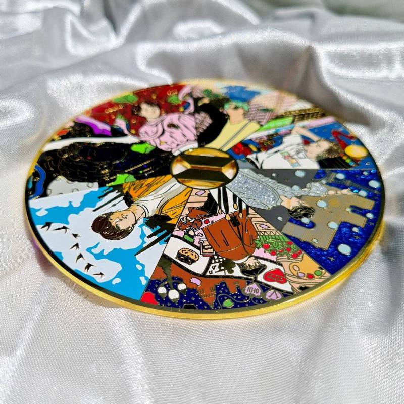 Eras Emaille Pin von Jocyepins