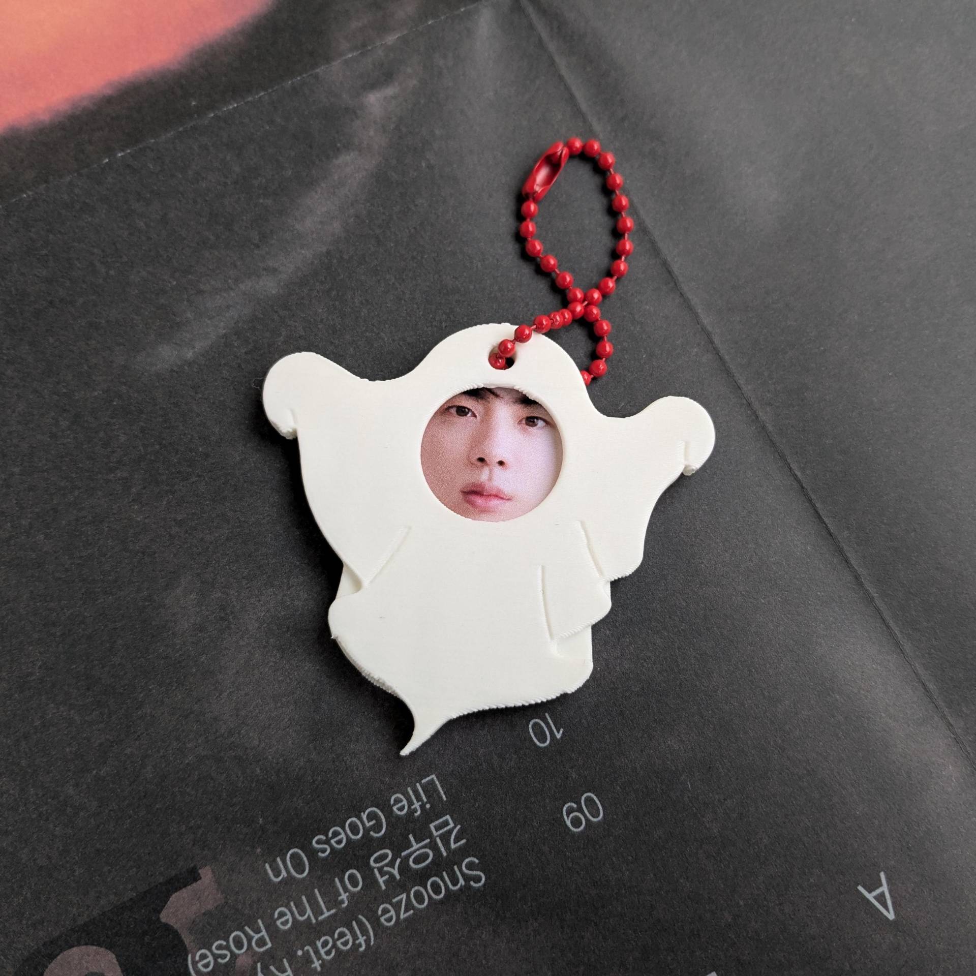 Ghost-Fotohalter von Jocyepins