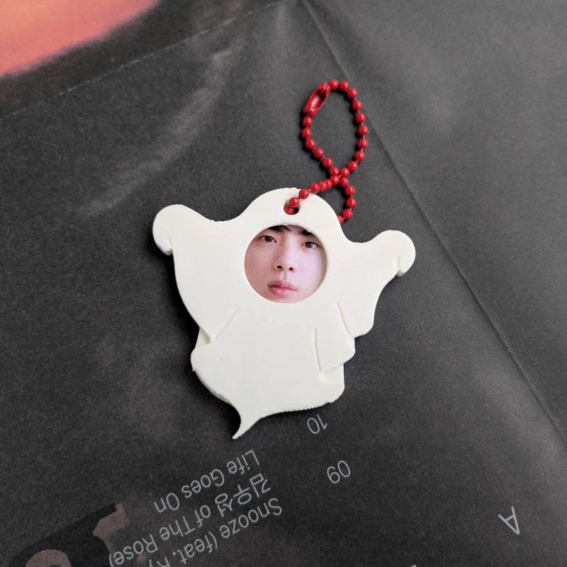 Ghost-Fotohalter von Jocyepins