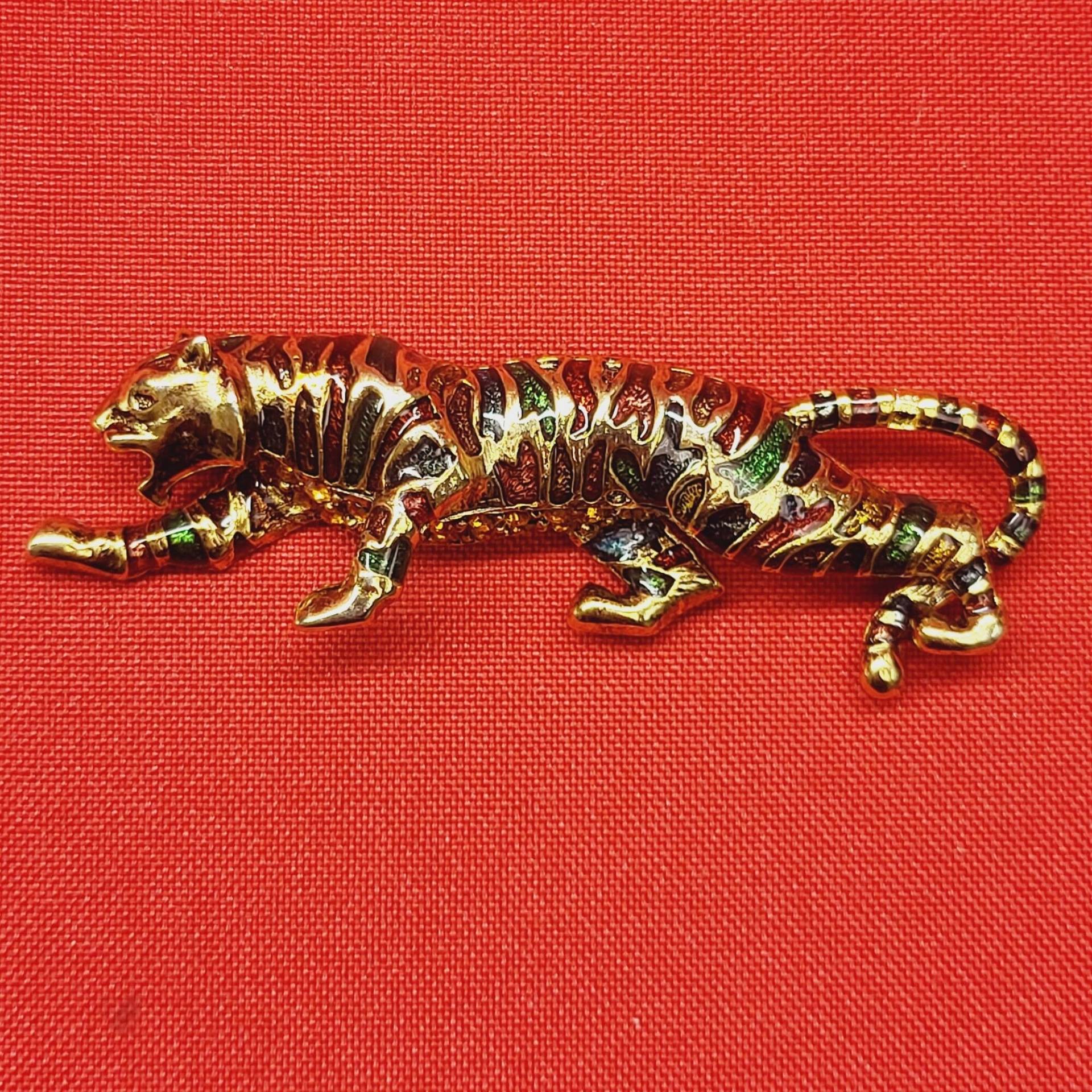 Vintage Antikd Gold Ton Emaille Strass Leopard Tiger Brosche Pin von JodamelTreasures