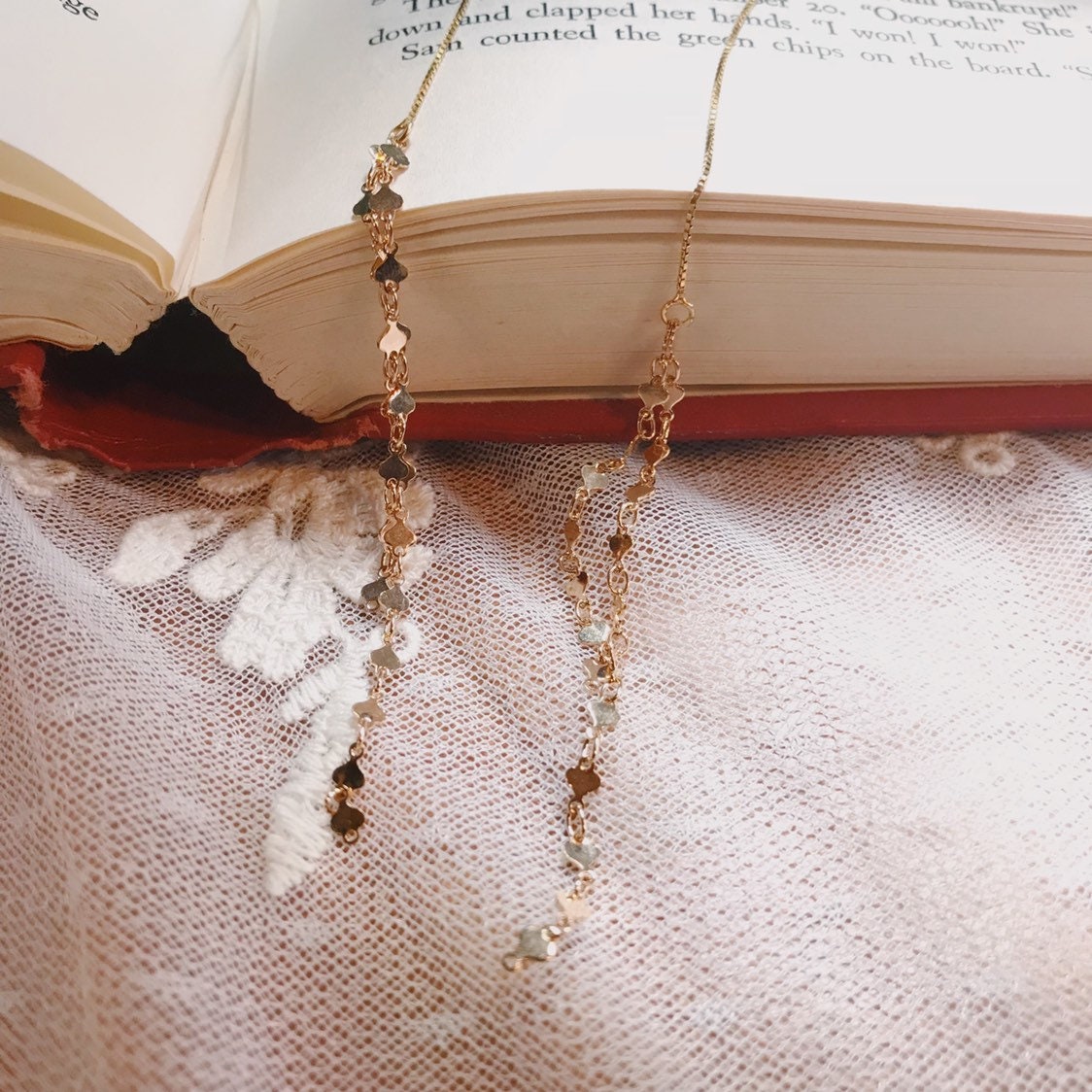 Quastenherzen Handgemachte Ohrringe/14K Gold Filled Quastenherzen Handgemachte Ohrringe/14K Gold Filled von JodiisJewels