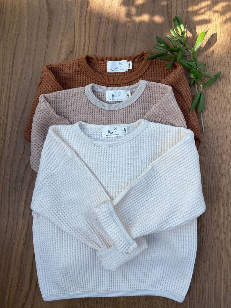 Langarmshirt Waffelpique Cremeweiß, Braun Oder Taupe - Pullover Waffel, Waffeloptik, Langarm Langarmshirt Waffelpique Cremeweiß, Braun Oder Taupe - Pullover Waffel, Waffeloptik, Langarm von JoeandTilda
