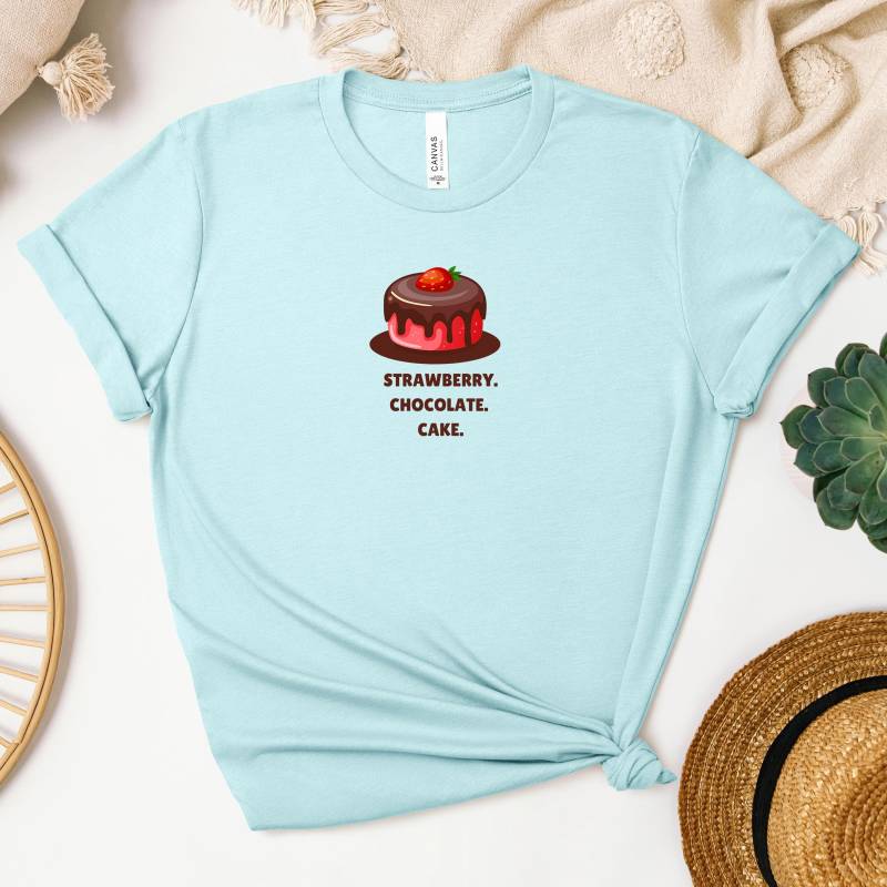 Cute Cake Lover T-Shirt, Fun Short Sleeve Shirt, Dessert Enthusiast Gift, Birthday Celebration Apparel, Foodie Casual Outfit von JoesPrintsStore