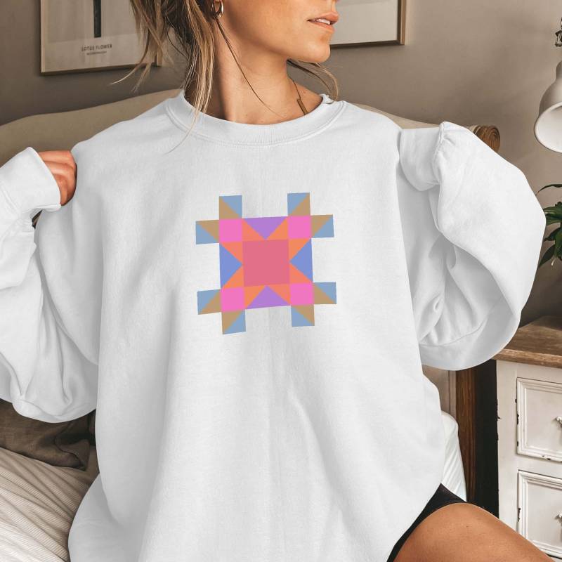 Symmetrical Quilt Print, Pattern Sweatshirt, Quilting Block Prints von JoesPrintsStore