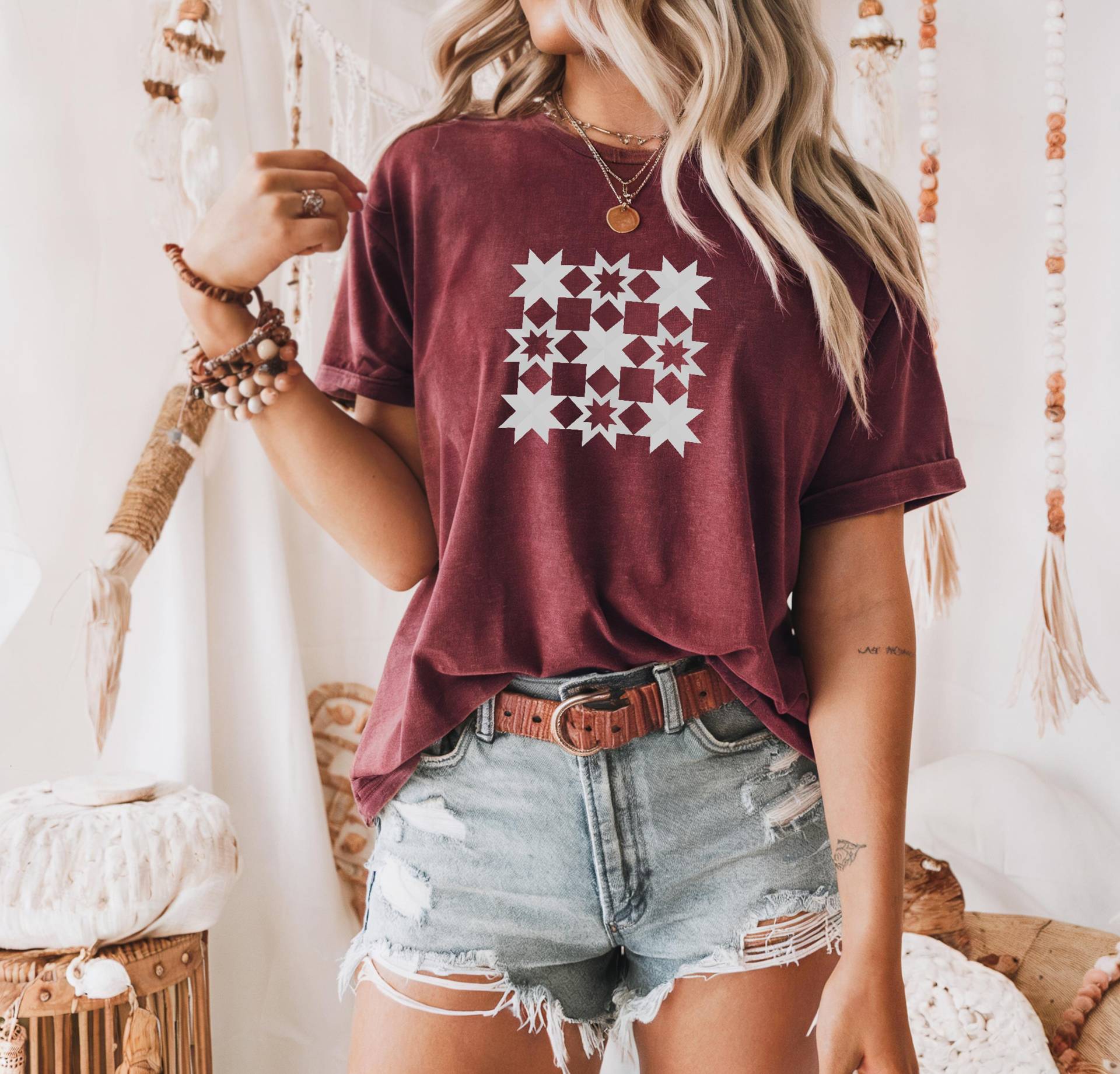 star Quilt Pattern T-Shirt | Bella Canvas 3001 Geometrical Design von JoesPrintsStore