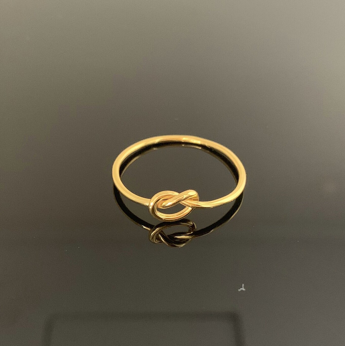 Gold Knoten Ring - Unendlichkeit Liebe Ringe Handgemachter Schmuck Einzigartiger Eternity Urlaub Geschenk Für Sie von JohariBazarByAnisha