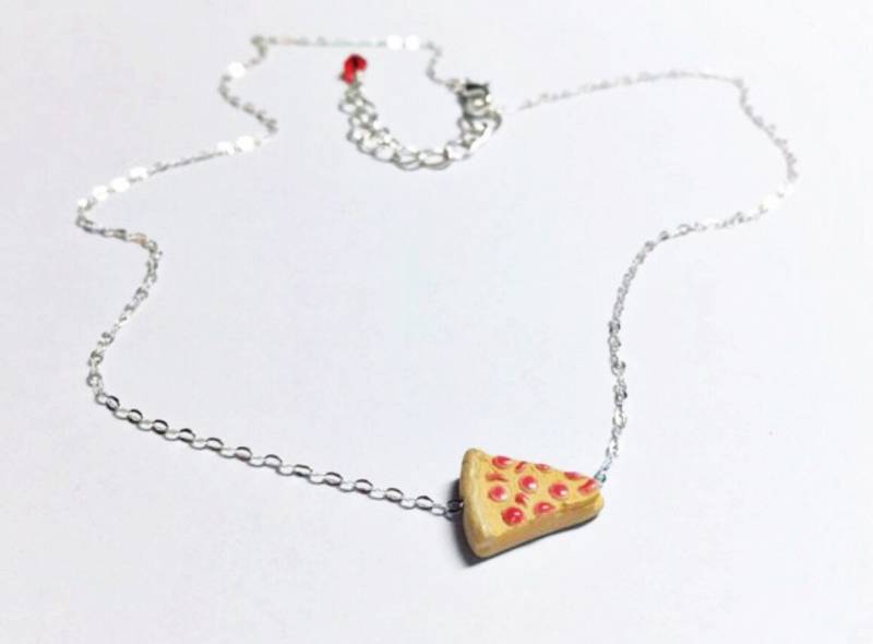 Pizza Halskette Sterling Silber Kette Kurze 16" Mit 2" Extender Handbemalt Keramik Perle Pizza Halskette Sterling Silber Kette Kurze 16" Mit 2" Extender Handbemalt Keramik Perle von JohnnaJoyDesigns
