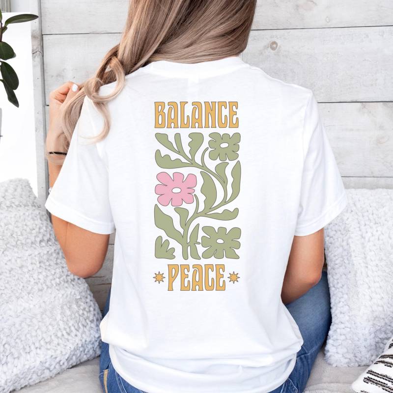 Balance & Peace Shirt With Retro Floral Design Soft Pastel Colors For Mindful Living, Yoga, Inner Harmony Seekers von JohnnysClothing