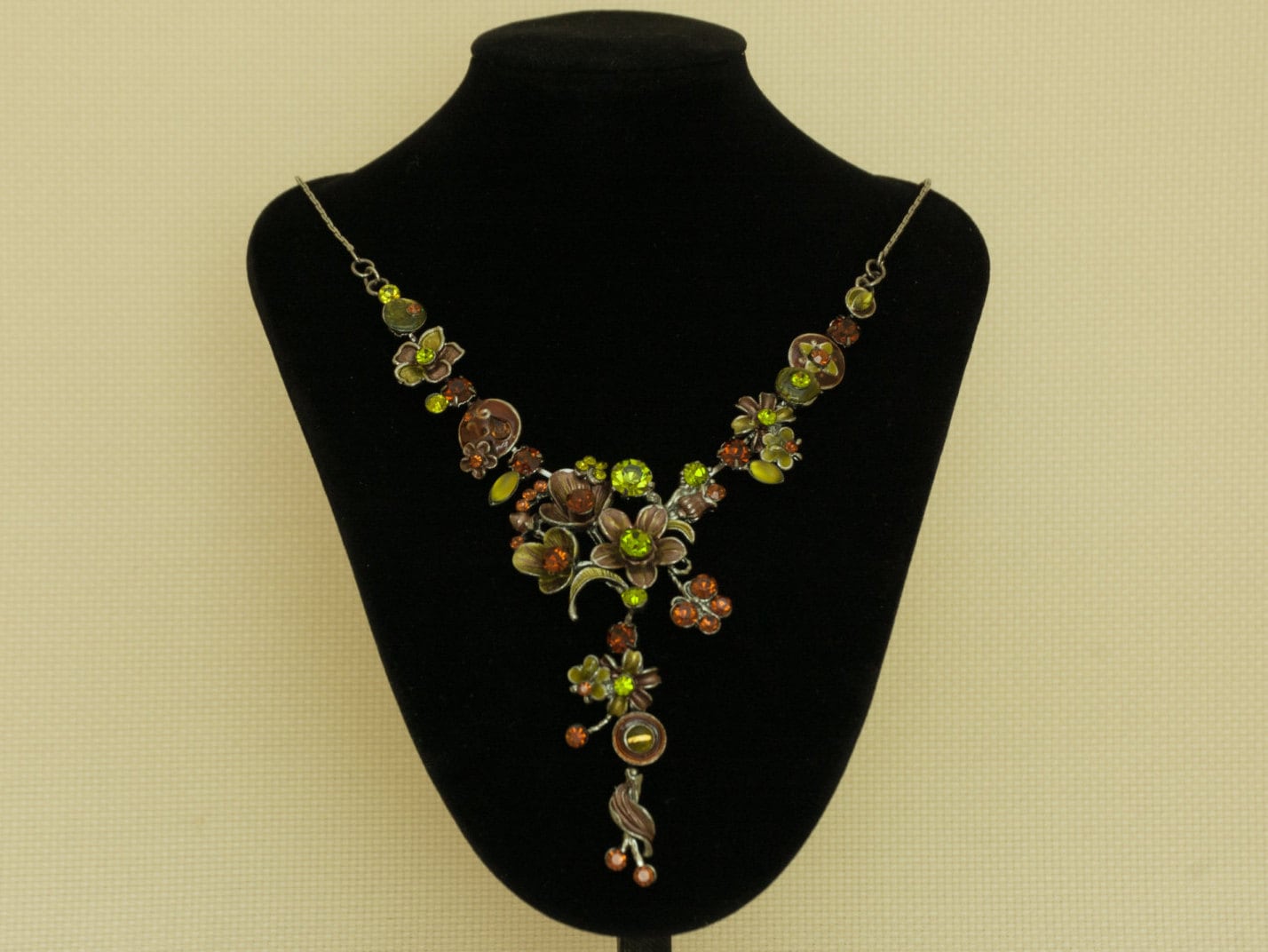 Vintage Halskette, Zinn Vintage Halskette, Zinn von JohnnysVintageShop