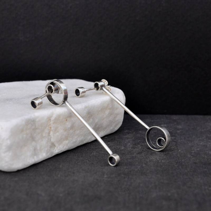 sterling Silber Minimalist Bar Ohrringe Unisex Industrie Schmuck sterling Silber Minimalist Bar Ohrringe Unisex Industrie Schmuck von JoinJewels