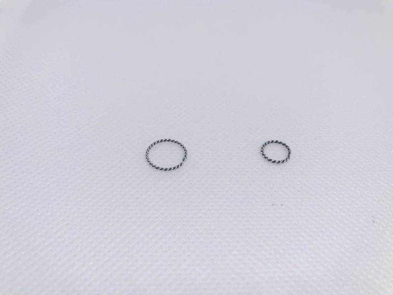 sterling Silber 10 Mm Endlos Verdrehte Ohrringe, 18 Gauge Twist Wire, Sleeper Creolen, Knorpel, Nahtlose Ohrring, Nase, Helix sterling Silber 10 Mm Endlos Verdrehte Ohrringe, 18 Gauge Twist Wire, Sleeper Creolen, Knorpel, Nahtlose Ohrring, Nase, Helix von JoliArgent