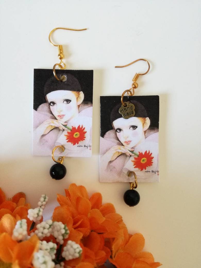 Mira Fujita Papier Ohrringe Anhänger Mit Frau Gesicht Und Schwarze Perle Mira Fujita Papier Ohrringe Anhänger Mit Frau Gesicht Und Schwarze Perle von JolieJoieCreazioni