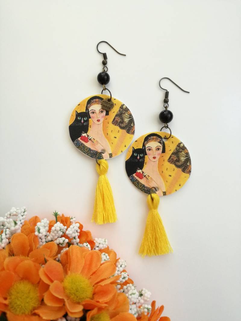 Papierohrringe Anhänger Kreisen Mit Schwarzer Katze Papierohrringe Anhänger Kreisen Mit Schwarzer Katze von JolieJoieCreazioni