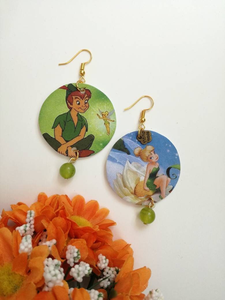 Peter Pan Und Tinker Bell Anhänger Ohrringe Perlen Circle Grüne Papier Peter Pan Und Tinker Bell Anhänger Ohrringe Perlen Circle Grüne Papier von JolieJoieCreazioni
