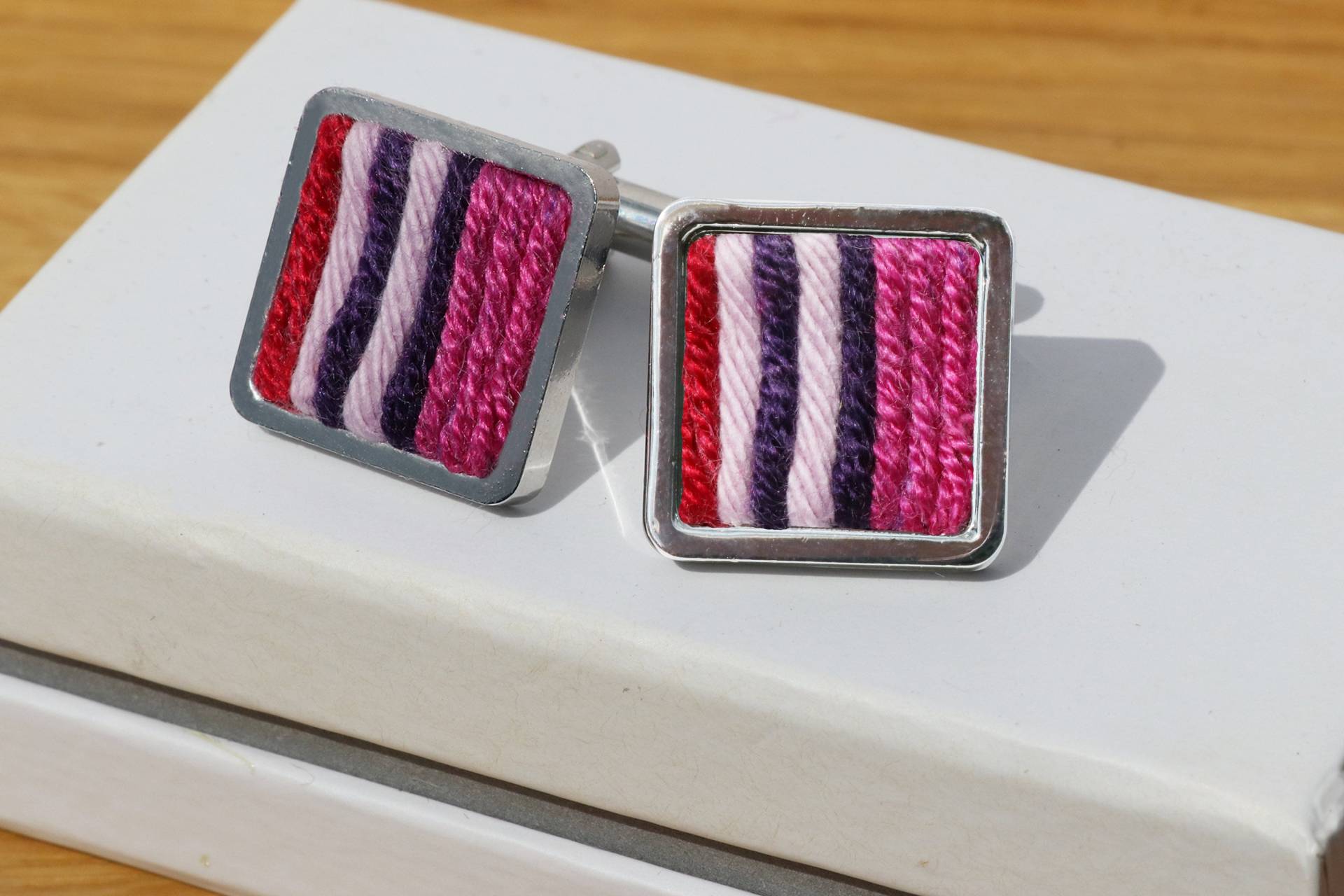 Hochzeitstag Geschenk 7 - Manschettenknöpfe Wolle | Verheiratet Jahre Wollschmuck Für Ihn Geburtstag Traditionellen Werkstoff von JollyGoodCreations