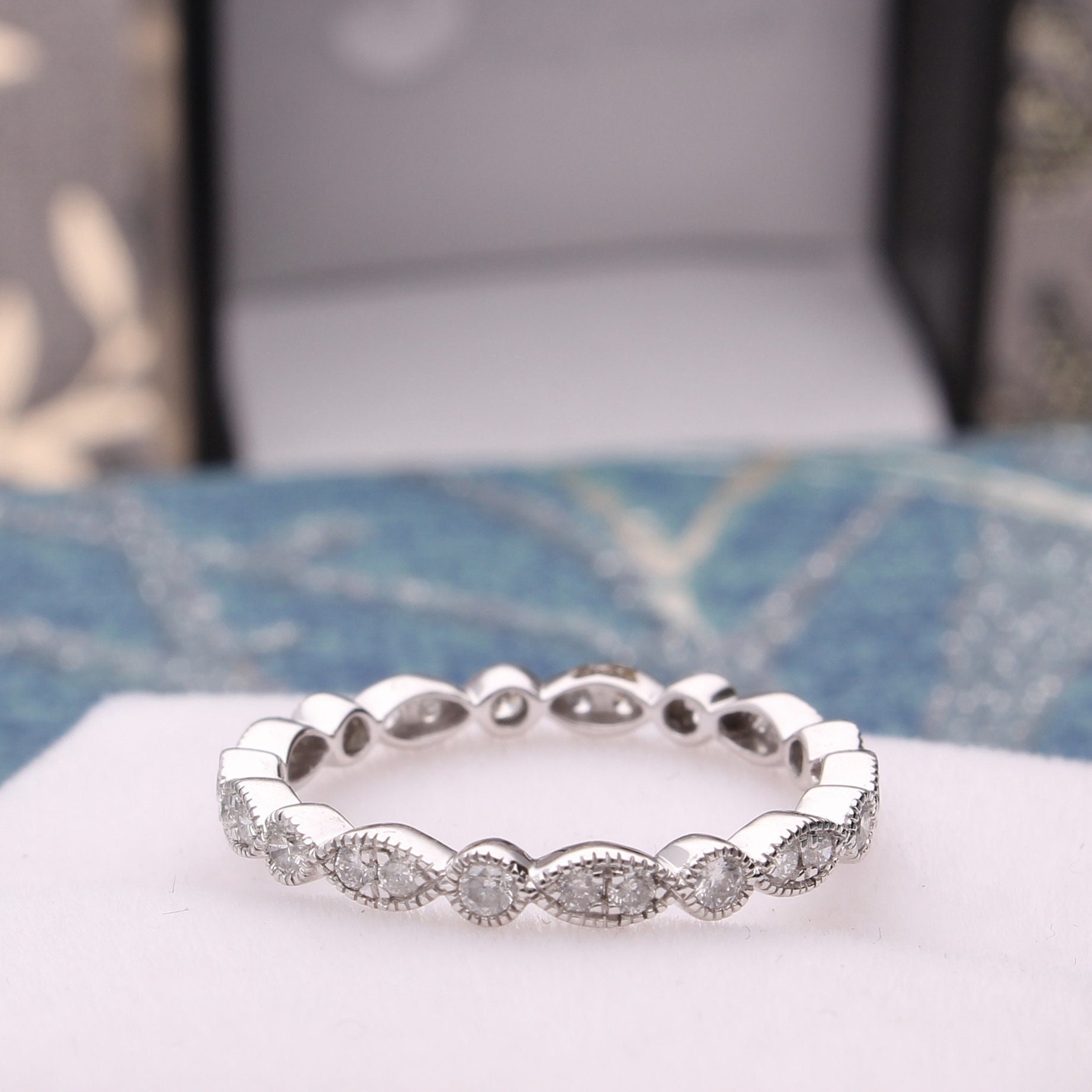 0, 50Ct Diamant Neu 9Carat Weißgold Full Eternity Ring, Mode Ring von JollysJewellers