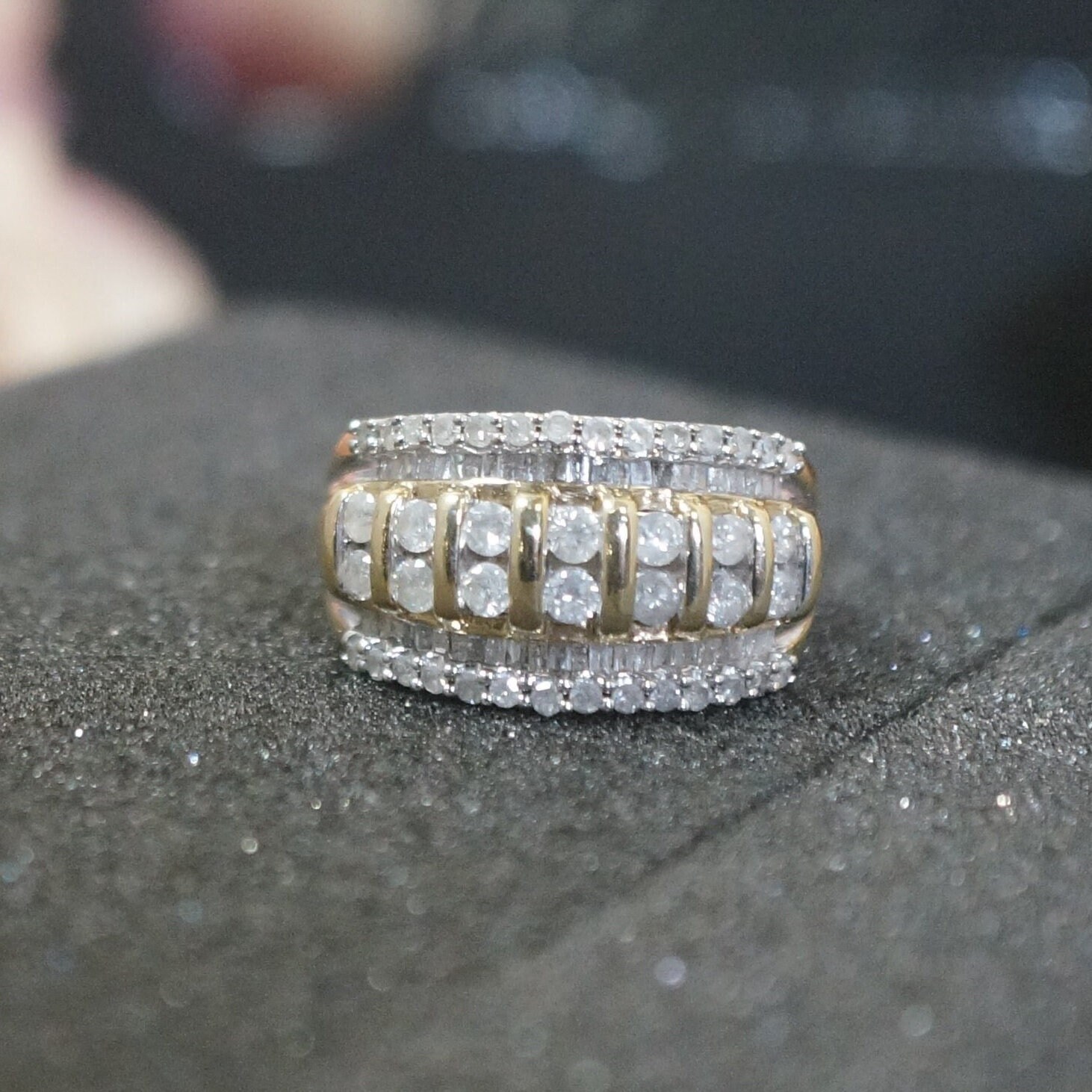 0.50Ct Diamant 9Carat Gelbgold Cluster Ring, Mode Ring von JollysJewellers