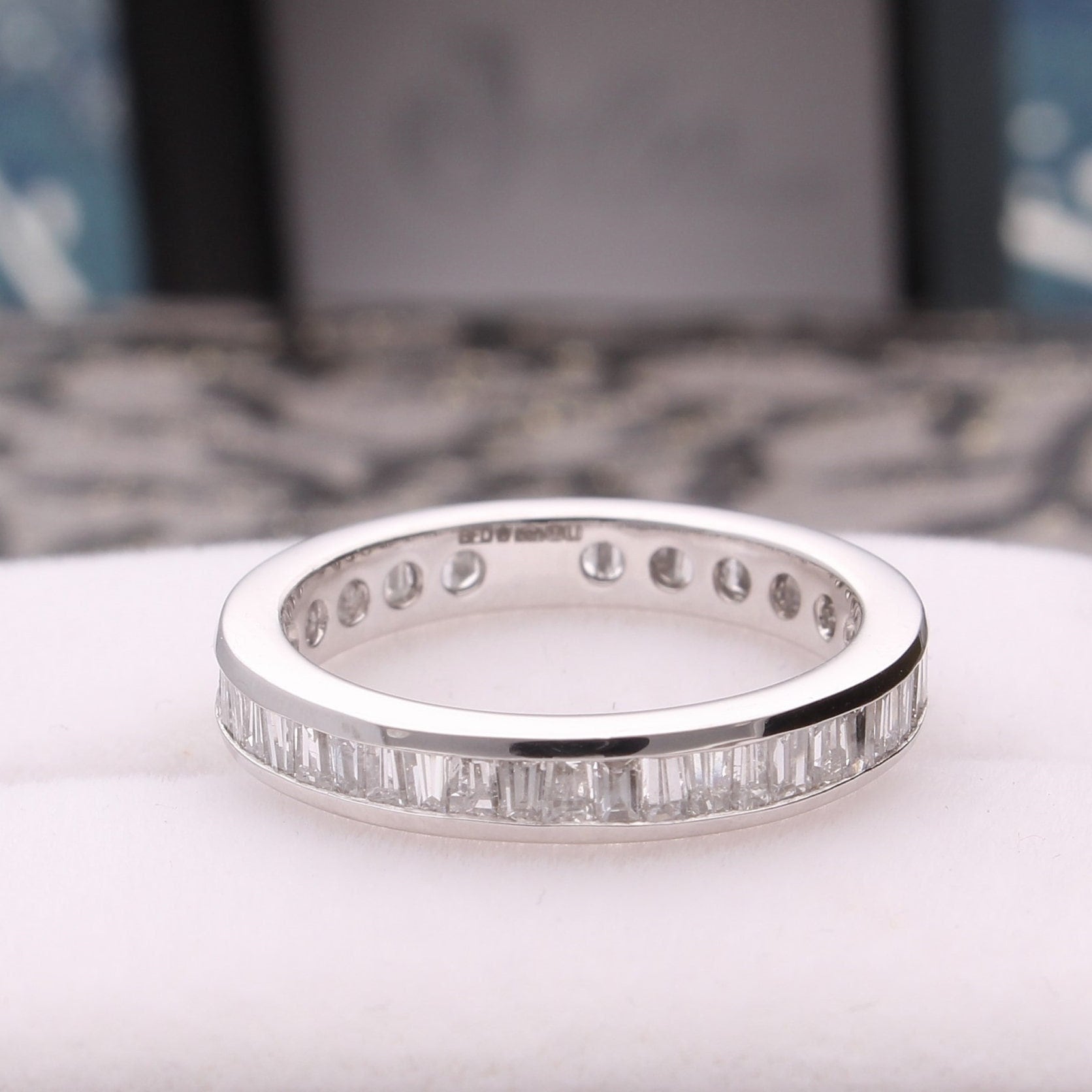 2.00Ct Diamant Neu Platin Full Eternity Ring, Modering von JollysJewellers