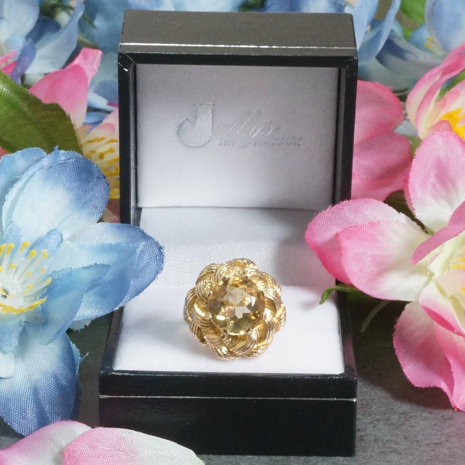 Vintage Citrin 9Carat Gelbgold Solitär Ring, Edelstein Mode Cocktail Ring von JollysJewellers