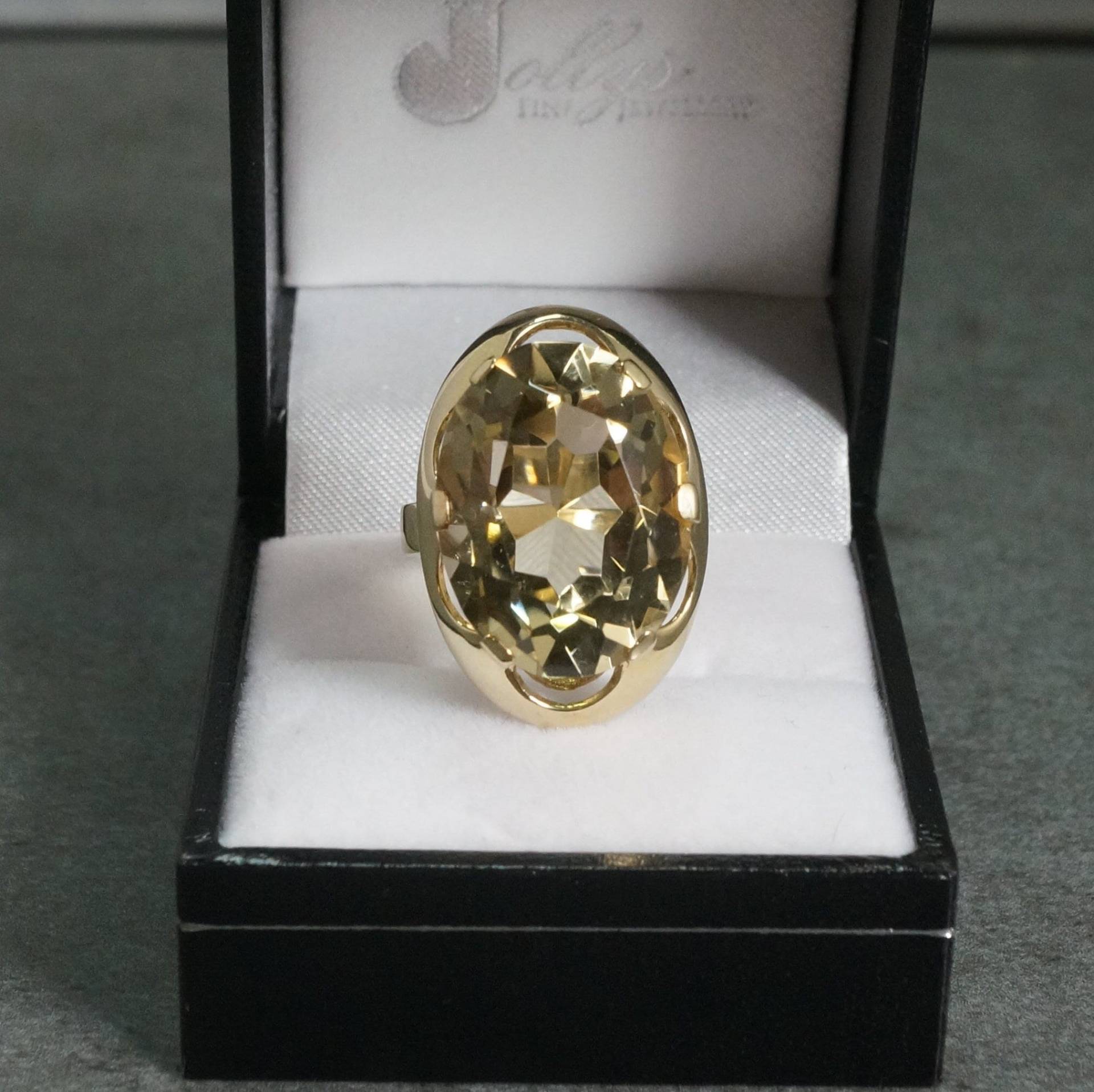 Vintage Grüner Quarz 9Carat Gelbgold Solitär Ring, Edelstein Mode Cocktail Ring von JollysJewellers