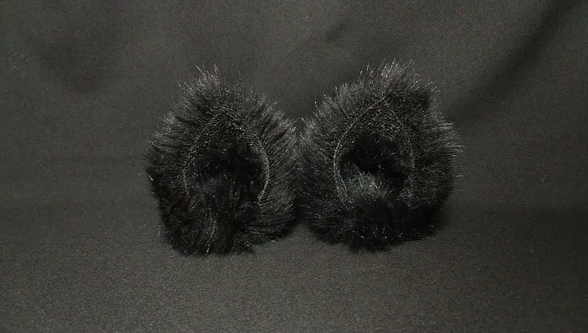 Schwarze Katzenohren [Haarnadel-Katzenohren, Schwarz, Unisex, Katzenohr-Accessoire, Das Auf Dem Kopf Getragen Werden Kann] von JomoGanguWorks