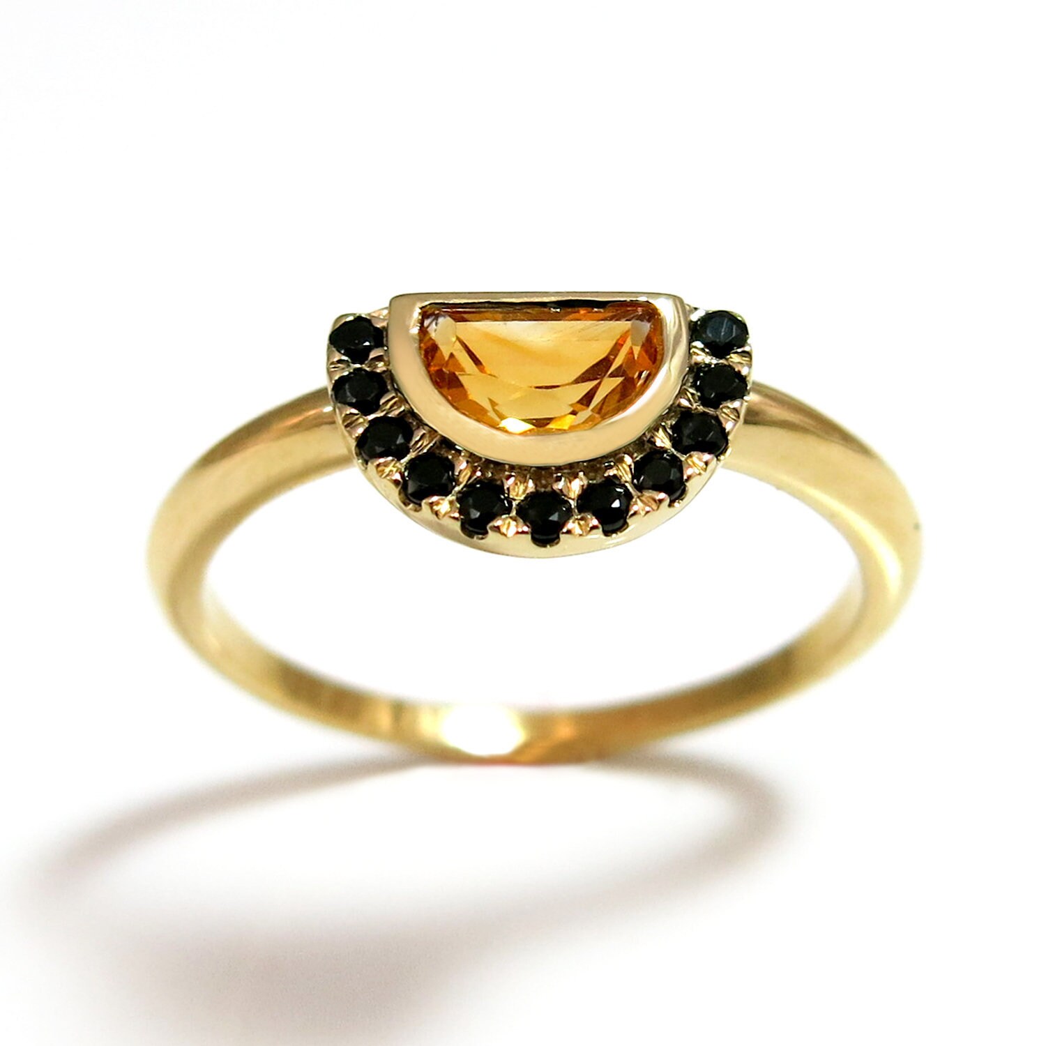 Citrin Edelstein Ring, Einzigartiger Verlobungsring, Alternativer Boho Halbmond 14K Solid Gold Ring von JonJonJewel