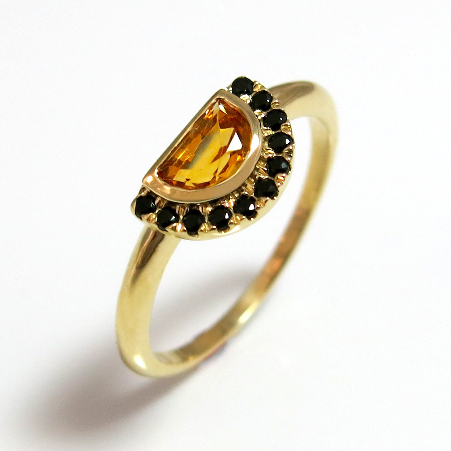 Einzigartiger Verlobungsring, Citrin Ring, Gelb Und Schwarz November Geburtsstein Mond Edelstein 14K Gold von JonJonJewel