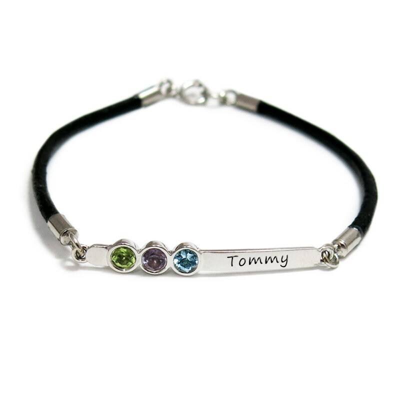 Mütter Armband, Benutzerdefinierte Name Schmuck, Frauen Personalisieren Gold Bar Graviert Monogramm Birthstone Armband von JonJonJewel