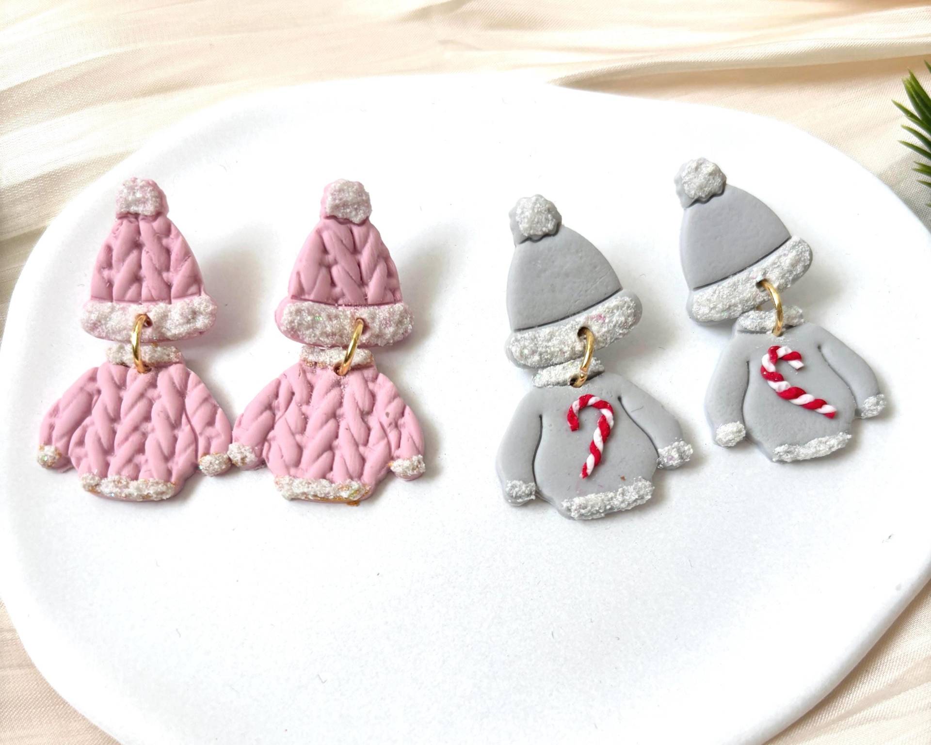 Weihnachtsohrringe | Süße Winter-Ohrringe Handgemachter Schmuck Pulli Und Mütze Fimo Ohrringe von Jonellaa