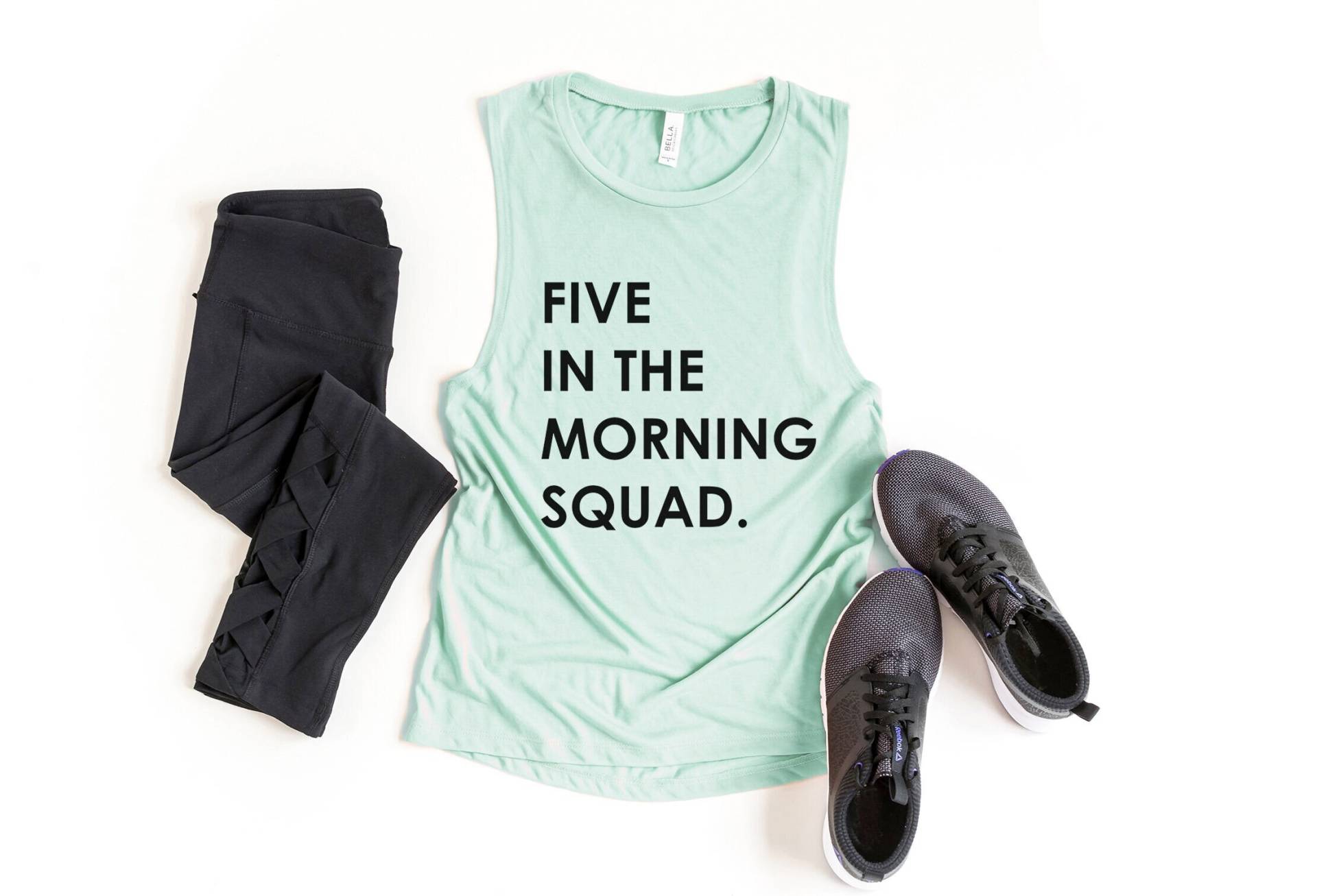 Damen Grafik Tanks/Five in The Morning Squad Tank Workout Motivationstraining Frauen Activewear Damen Grafik Tanks/Five in The Morning Squad Tank Workout Motivationstraining Frauen Activewear von Jonesiesco