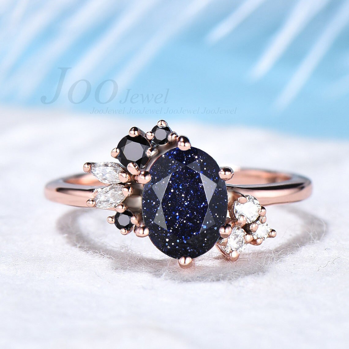 Oval Galaxie Blau Sandstein Ring Schwarzer Diamant Cluster Verlobungsring Rosegold Goldstein Moissaniten Ehering Geschenk Für Sie von JooJewel