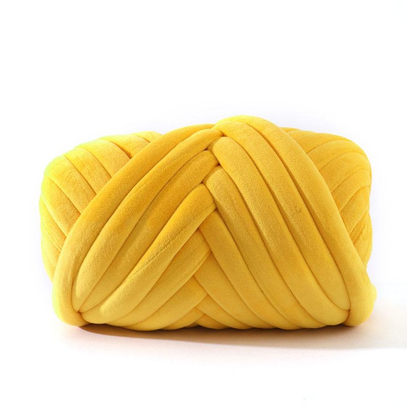 0,5/1 kg Handstrick-Samt-Grobgarn, superweich, DIY-Decke, DIY, sperriges Garn, Wurfkissen, Haustierbett 1kg gelb von Joom DACH
