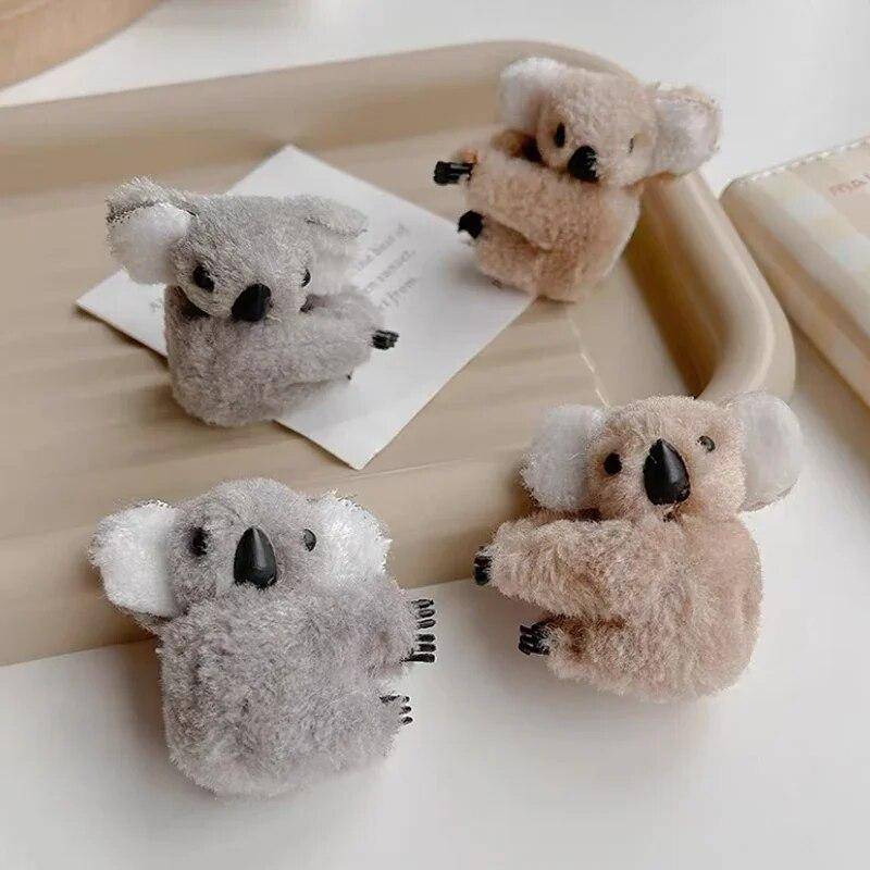 1/4 Stück Plüsch Koalabär Haarschmuck Haarspangen Haarnadeln Tierhaargreifer Clip für Mädchen Kopfbedeckung Koala Haarspangen Zubehör khaki grey 4pcs von Joom DACH